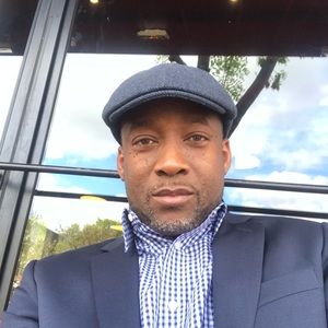 Meet your Posher, Bruce